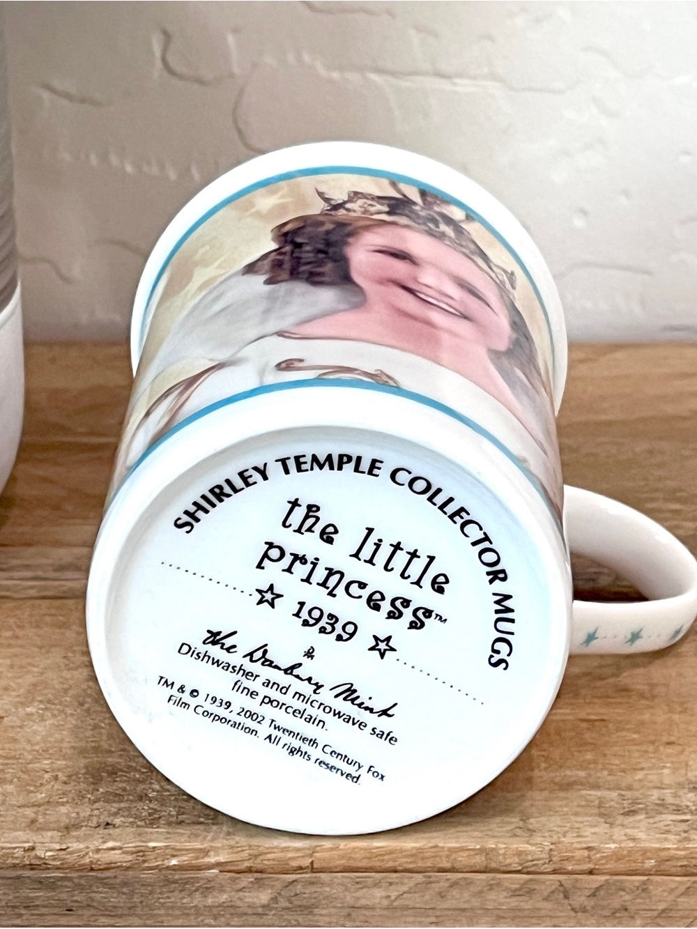 Vintage Danbury Mint Shirley Temple "The Little Princess 1939" Porcelain Mug - Picture 6 of 6